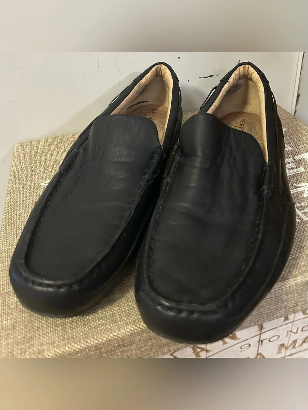 Sperry Men’s Black Leather Hampden Slip-On Venetian Loafers